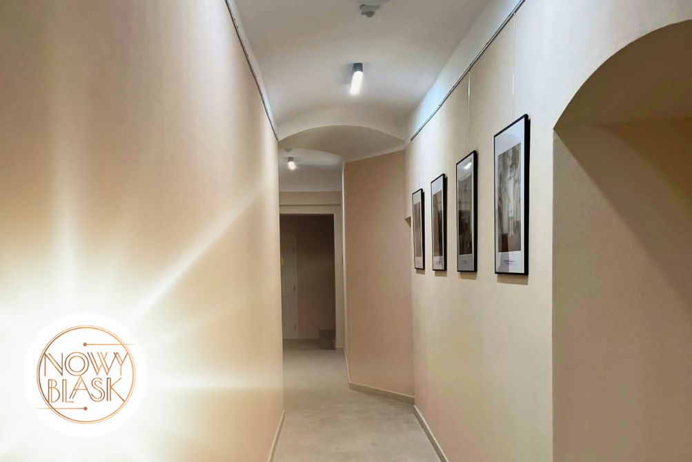 nowy blask - odnowione wnętrze przyziemia.